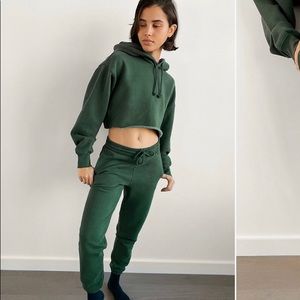 forest green aritzia COZYAF boyfriend sweatpants